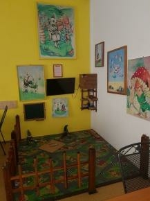 Dětský koutek v návštěvní místnosti